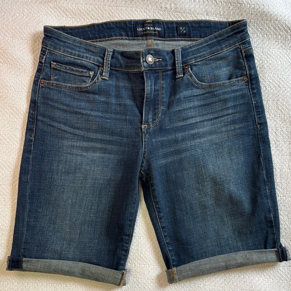 Lucky Brand Denim Bermuda Shorts. Size 6. - Picture 1 of 7